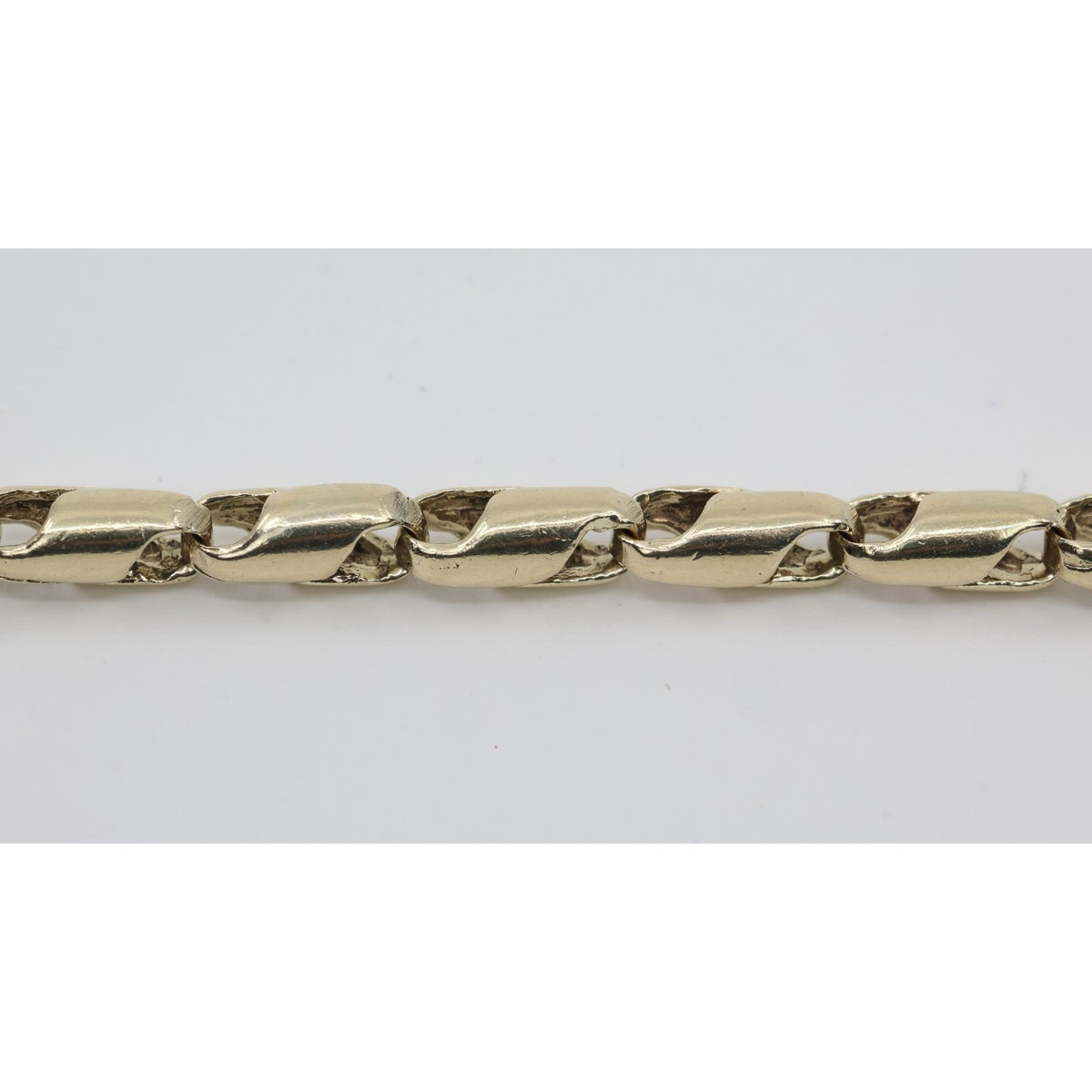10K Yellow Gold Bullet Style Link Bracelet
