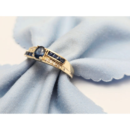 Vintage 8K Yellow Gold Blue Spinel & Diamond Ring