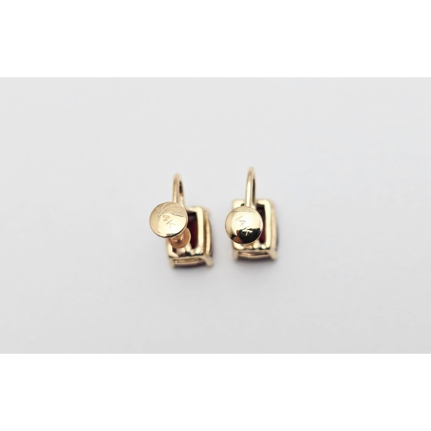 14K Yellow Gold Hinged Screw Back Non-Pierced Rectangle Cushion Garnet Earrings