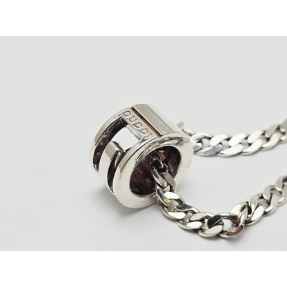 Gucci G Cut Out Round Circle Sterling Silver Charm Pendant Curb Chain Necklace