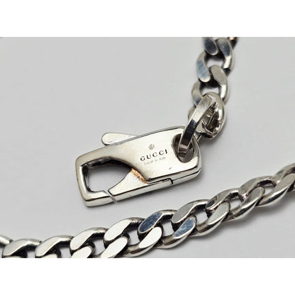 Gucci G Cut Out Round Circle Sterling Silver Charm Pendant Curb Chain Necklace