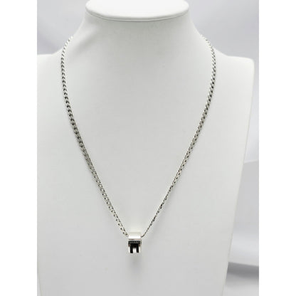 Gucci G Cut Out Round Circle Sterling Silver Charm Pendant Curb Chain Necklace