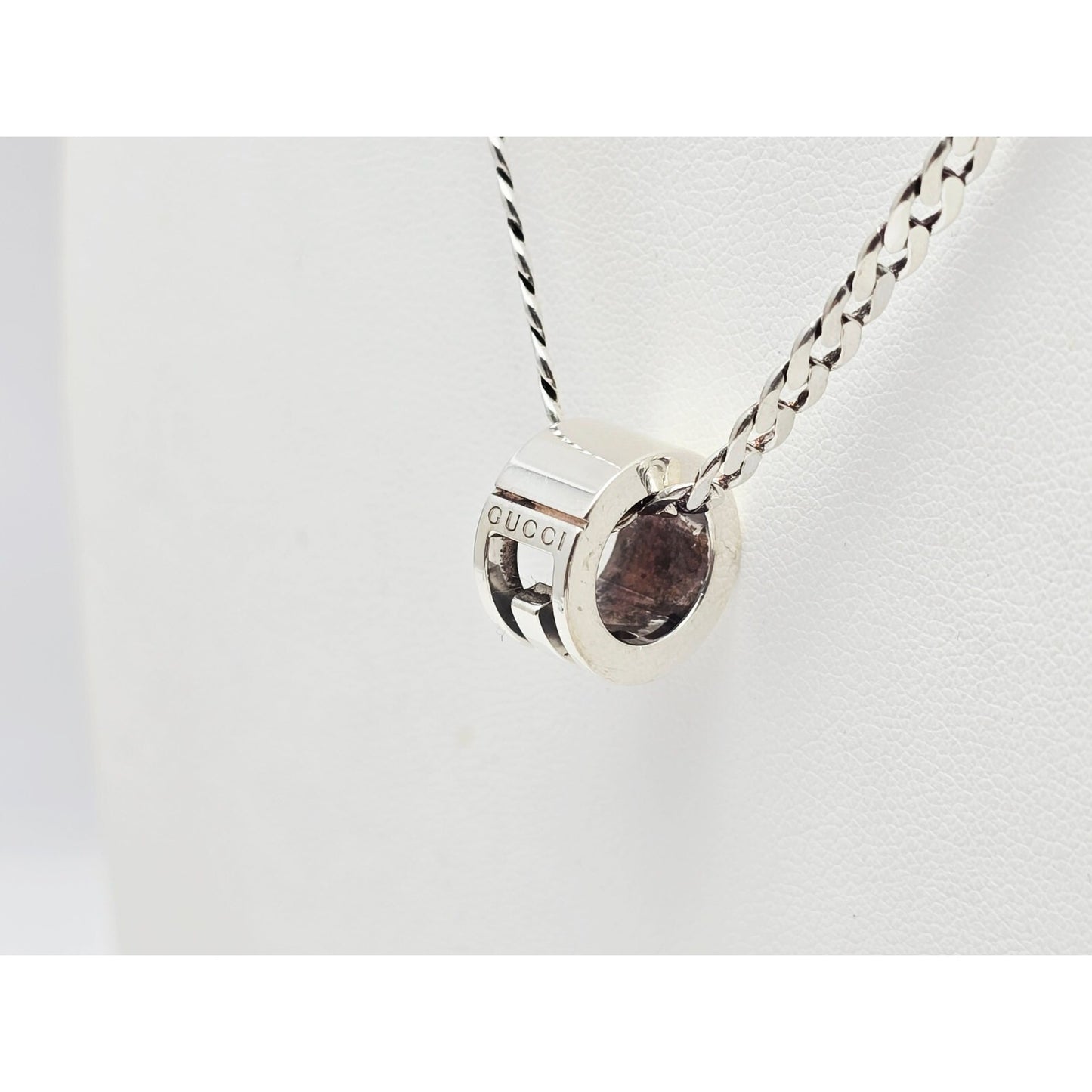 Gucci G Cut Out Round Circle Sterling Silver Charm Pendant Curb Chain Necklace