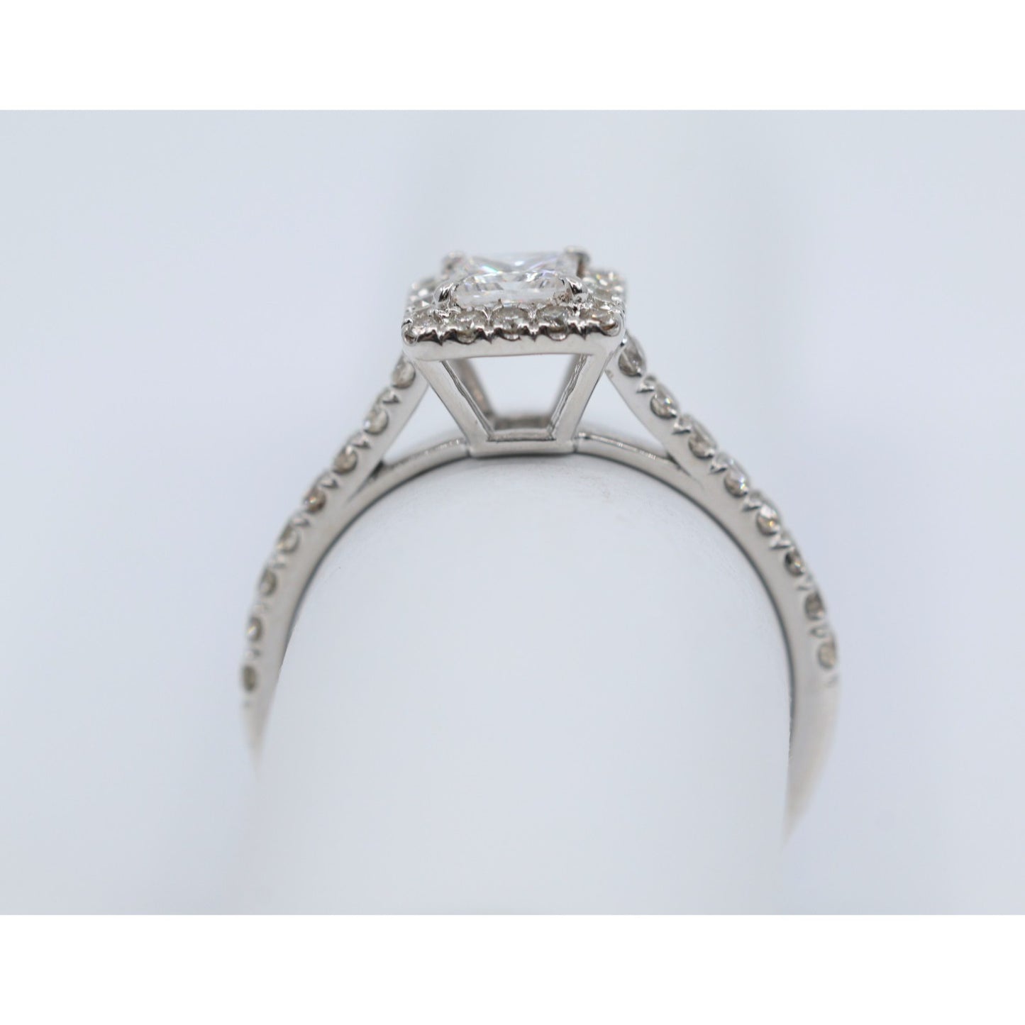 14K White Gold Princess & Round Cut Diamond Engagement Ring