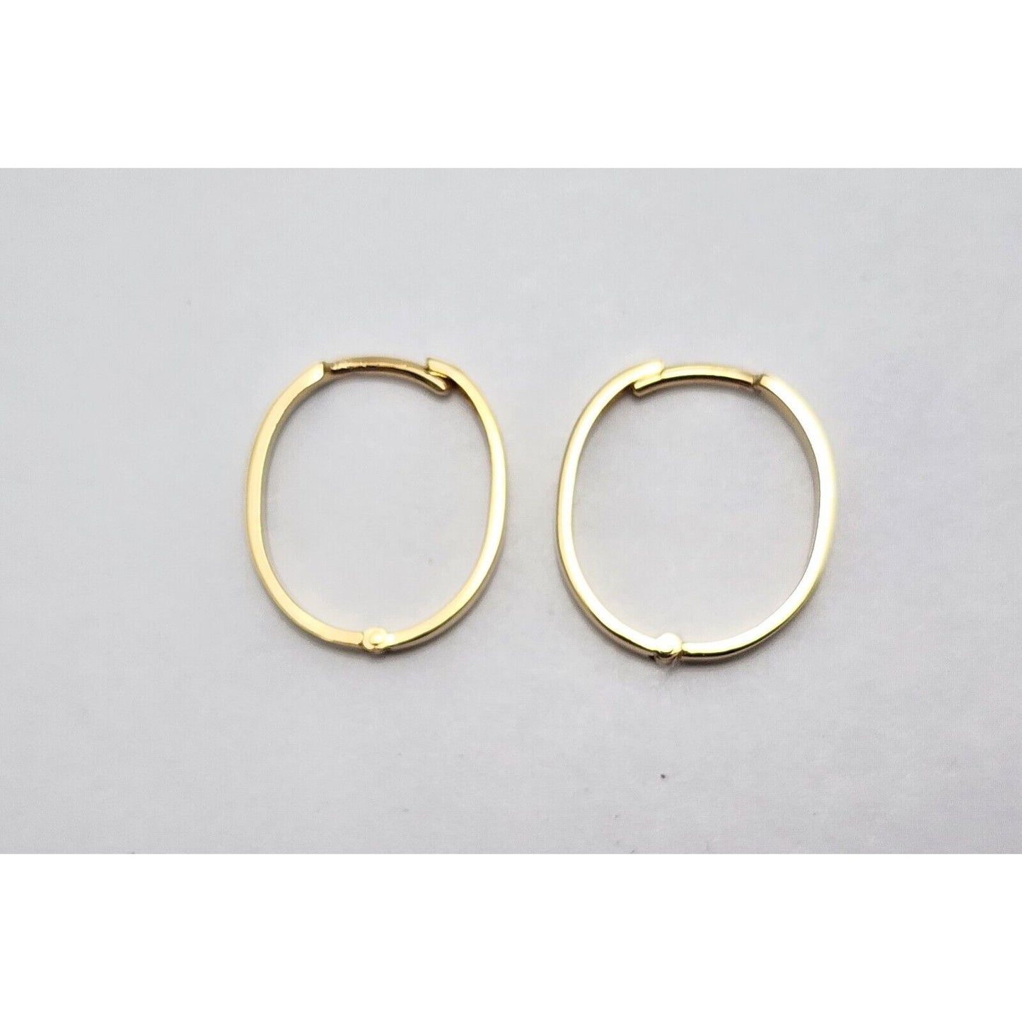 18K Yellow Gold Polished Hinged Hoop Earrings