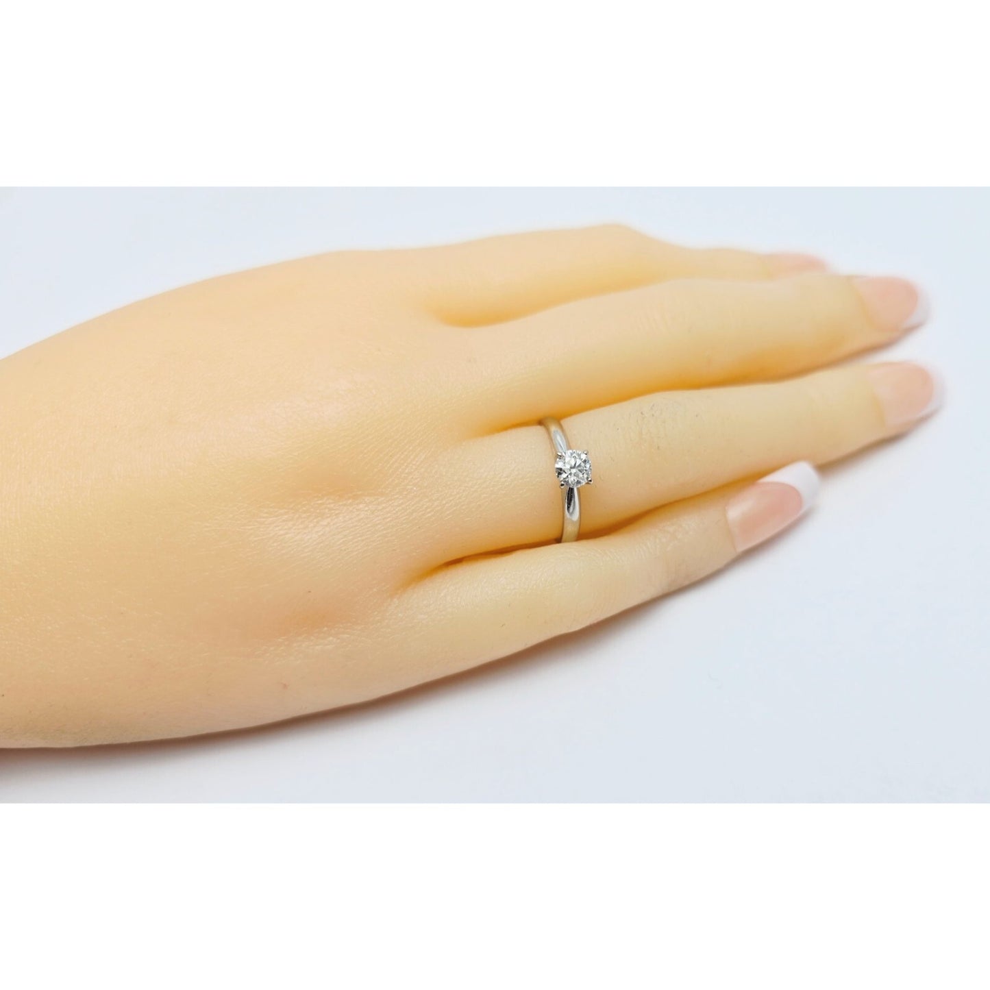 Magic Glo 14K White Gold Engagement Wedding Solitaire Round Cut Diamond Ring