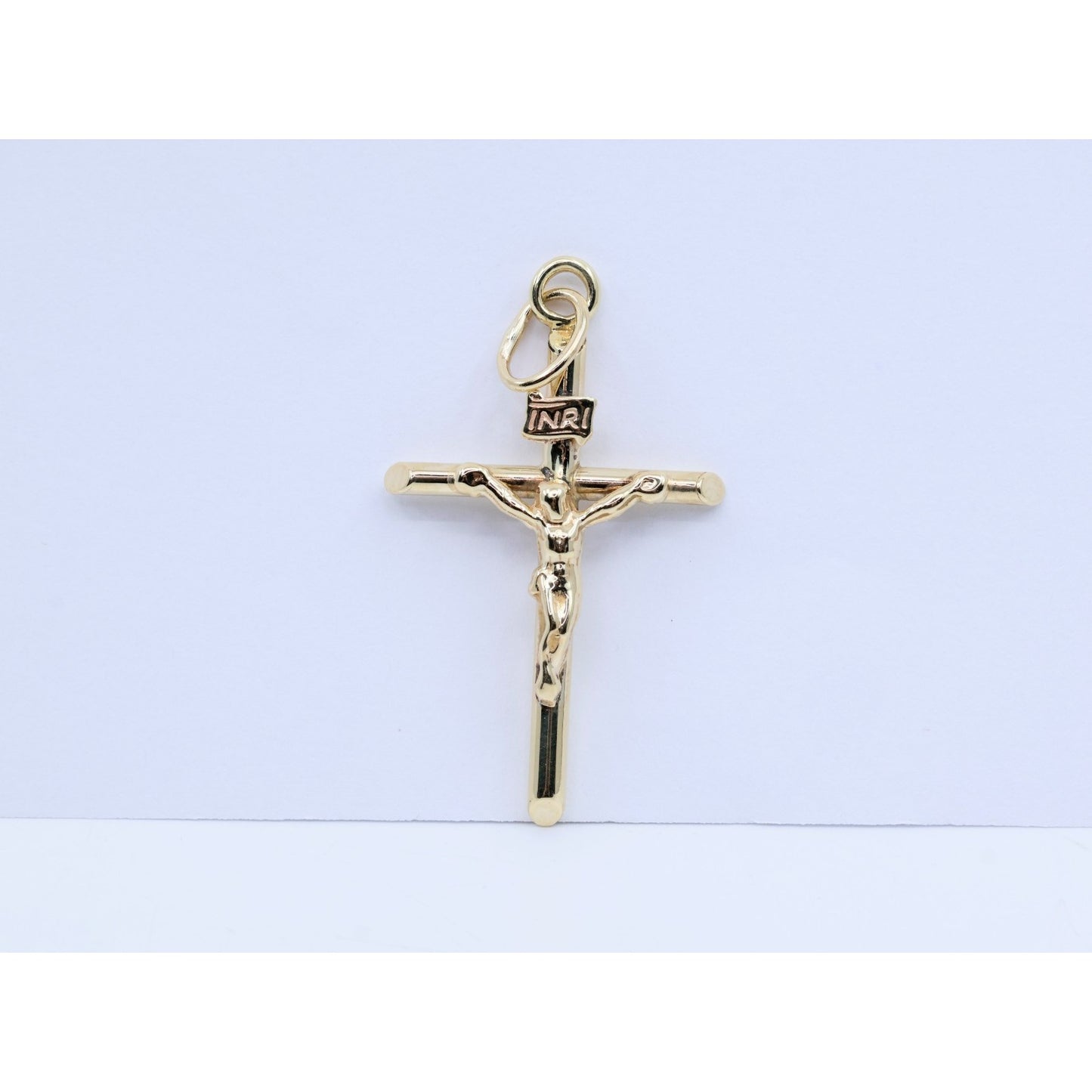 10K Yellow Gold Religious Jesus on Cross Charm Pendant