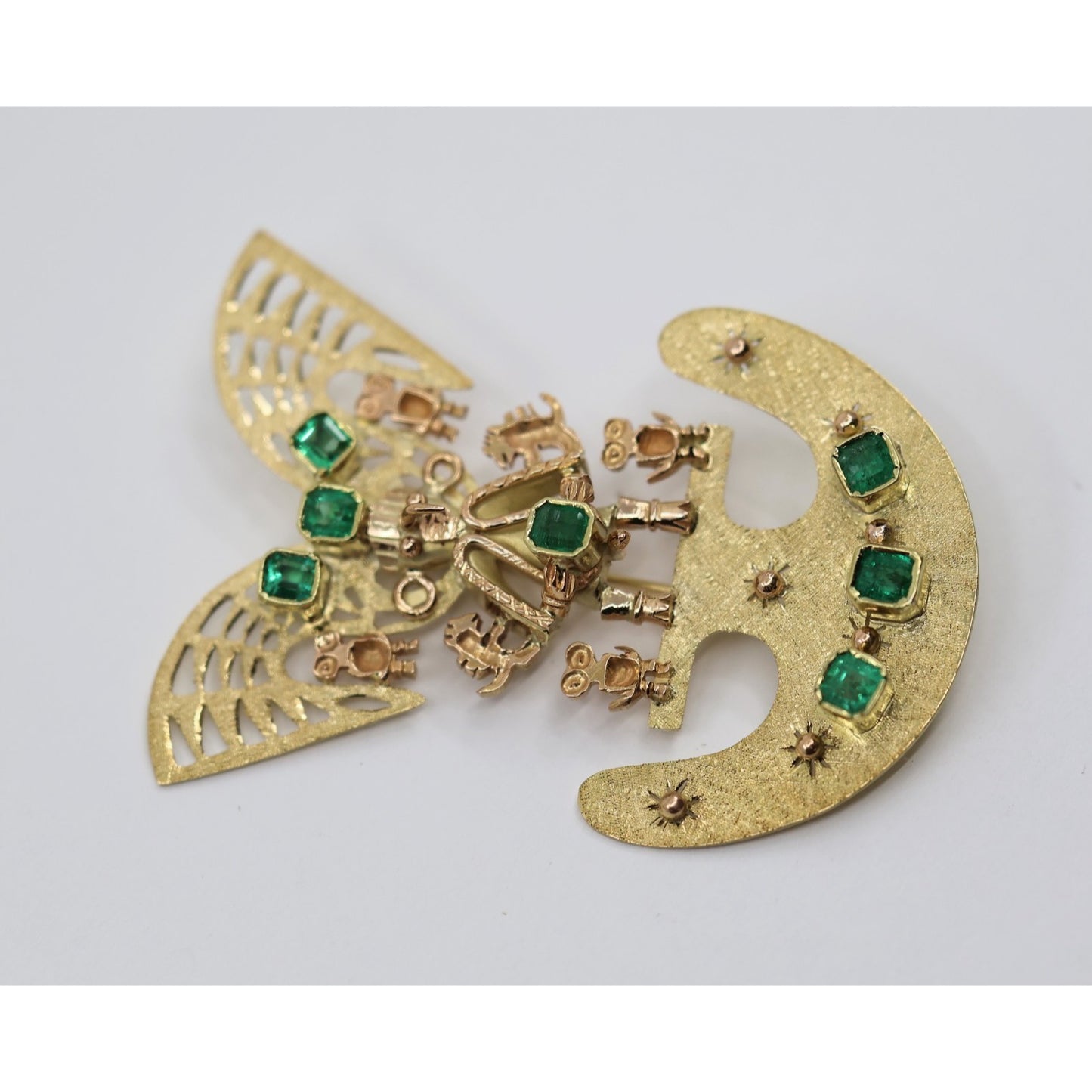 Vintage 18K Gold 7 Emerald Tairona Pre Columbian Brooch Pendant
