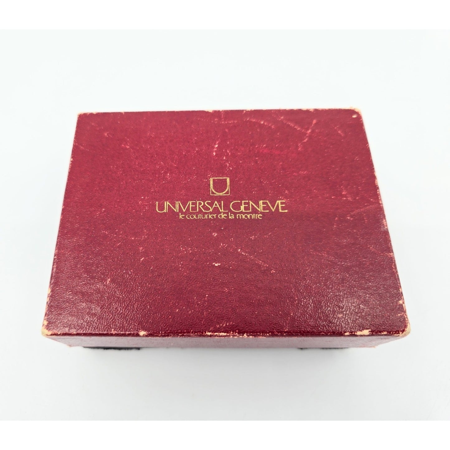 Universal Geneve 18K Yellow Gold Manual Wind Watch Cal 42 23mm Box Papers