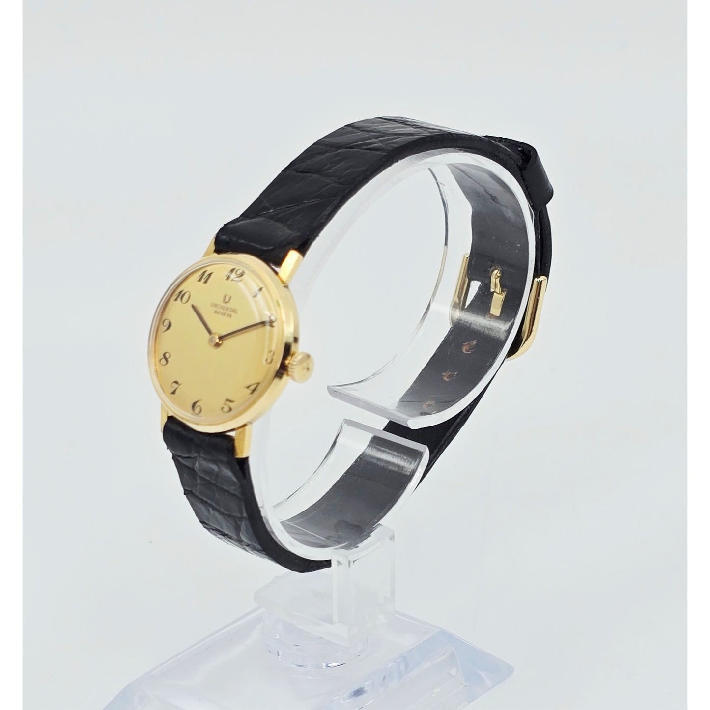 Universal Geneve 18K Yellow Gold Manual Wind Watch Cal 42 23mm Box Papers