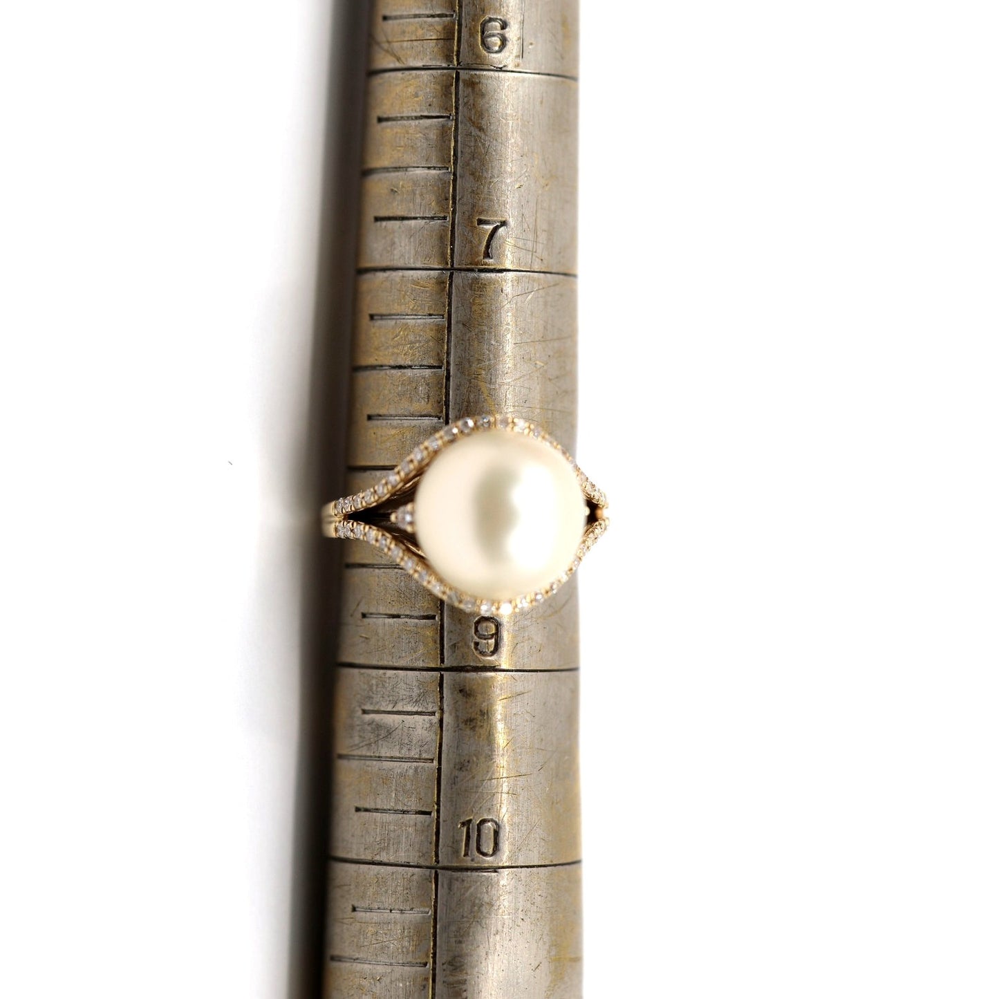 14K Yellow Gold Large Pearl & Diamond Ring
