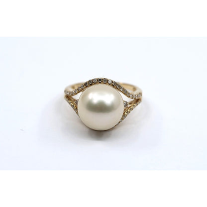14K Yellow Gold Large Pearl & Diamond Ring