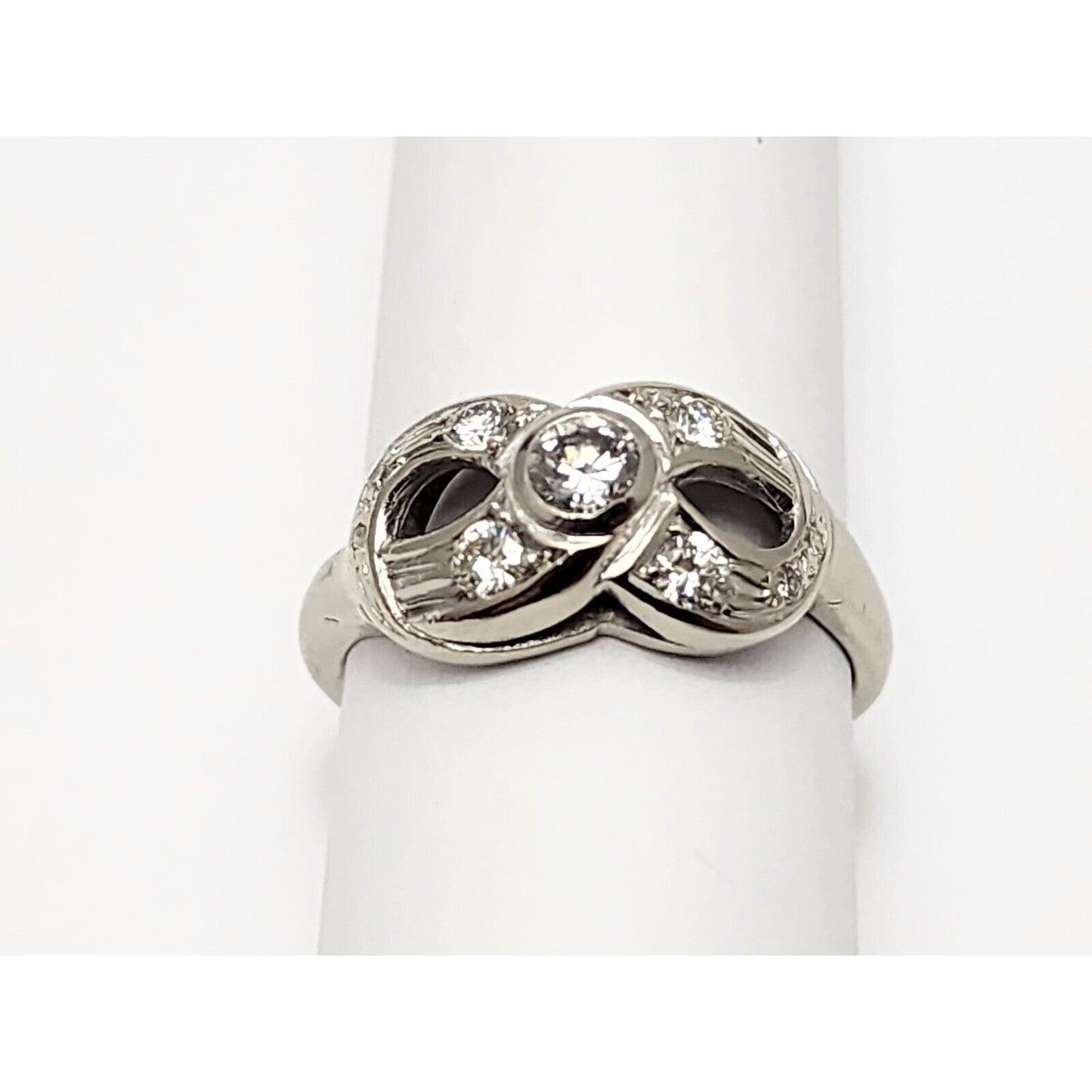 Vintage 14K White Gold Infinity Diamond Statement Ring