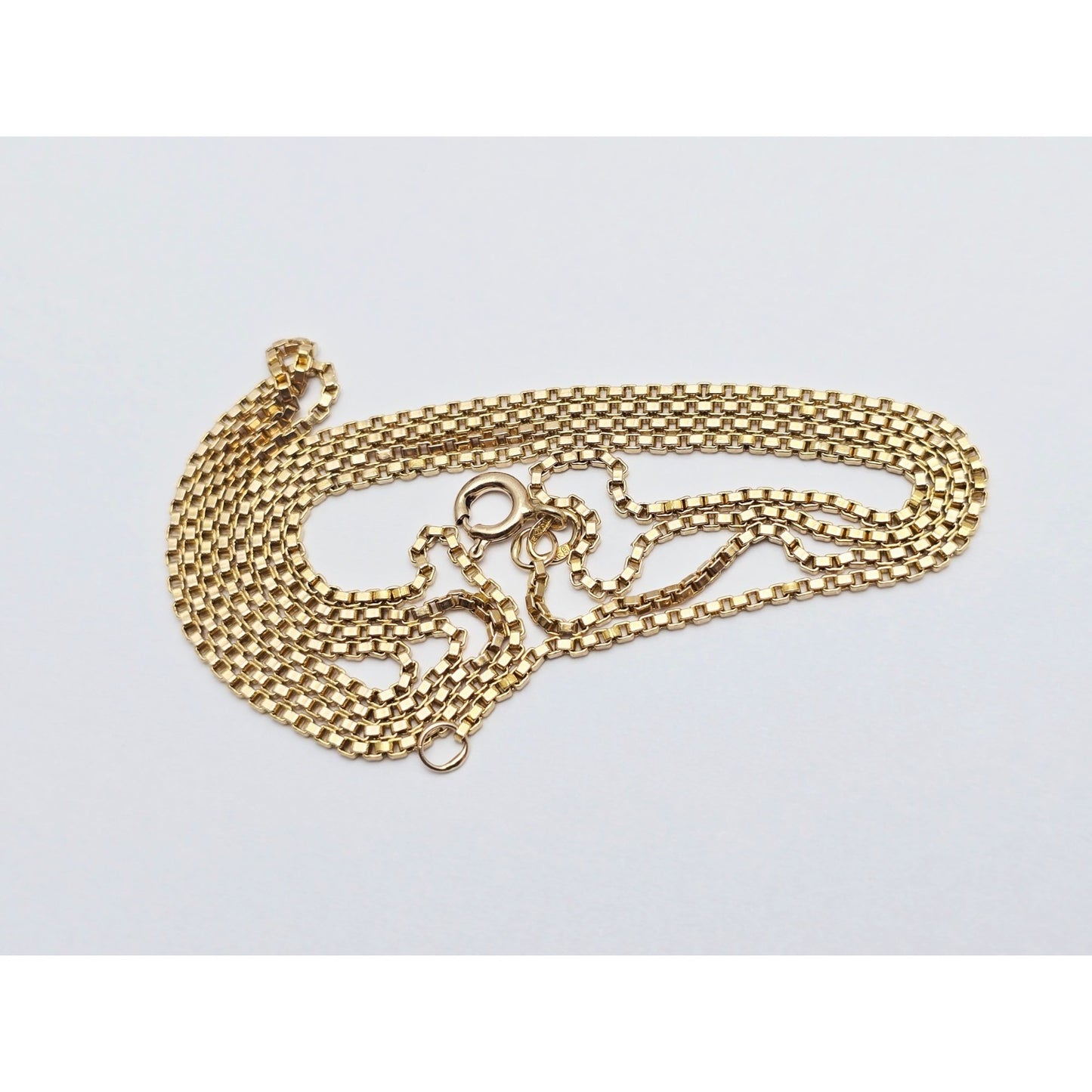 Vintage 14K Yellow Gold Box Link Chain Necklace