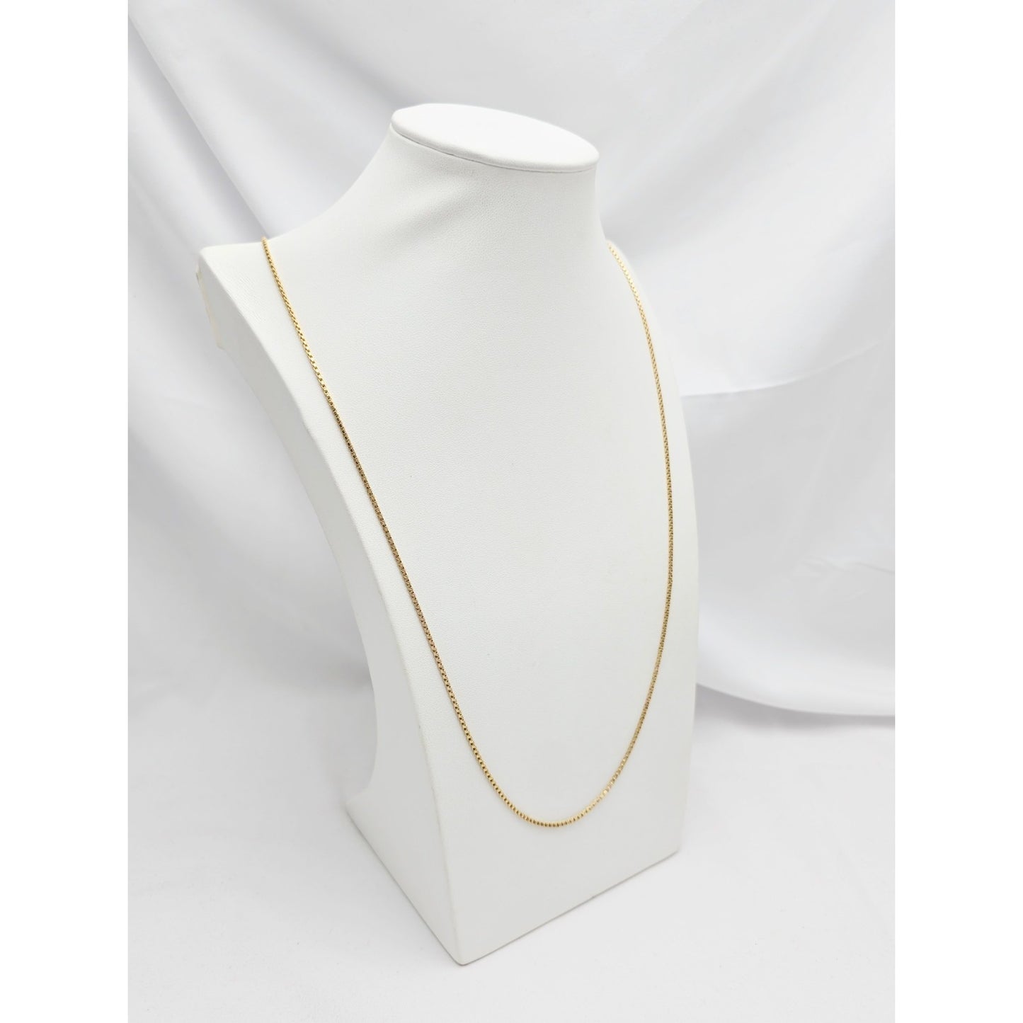 Vintage 14K Yellow Gold Box Link Chain Necklace