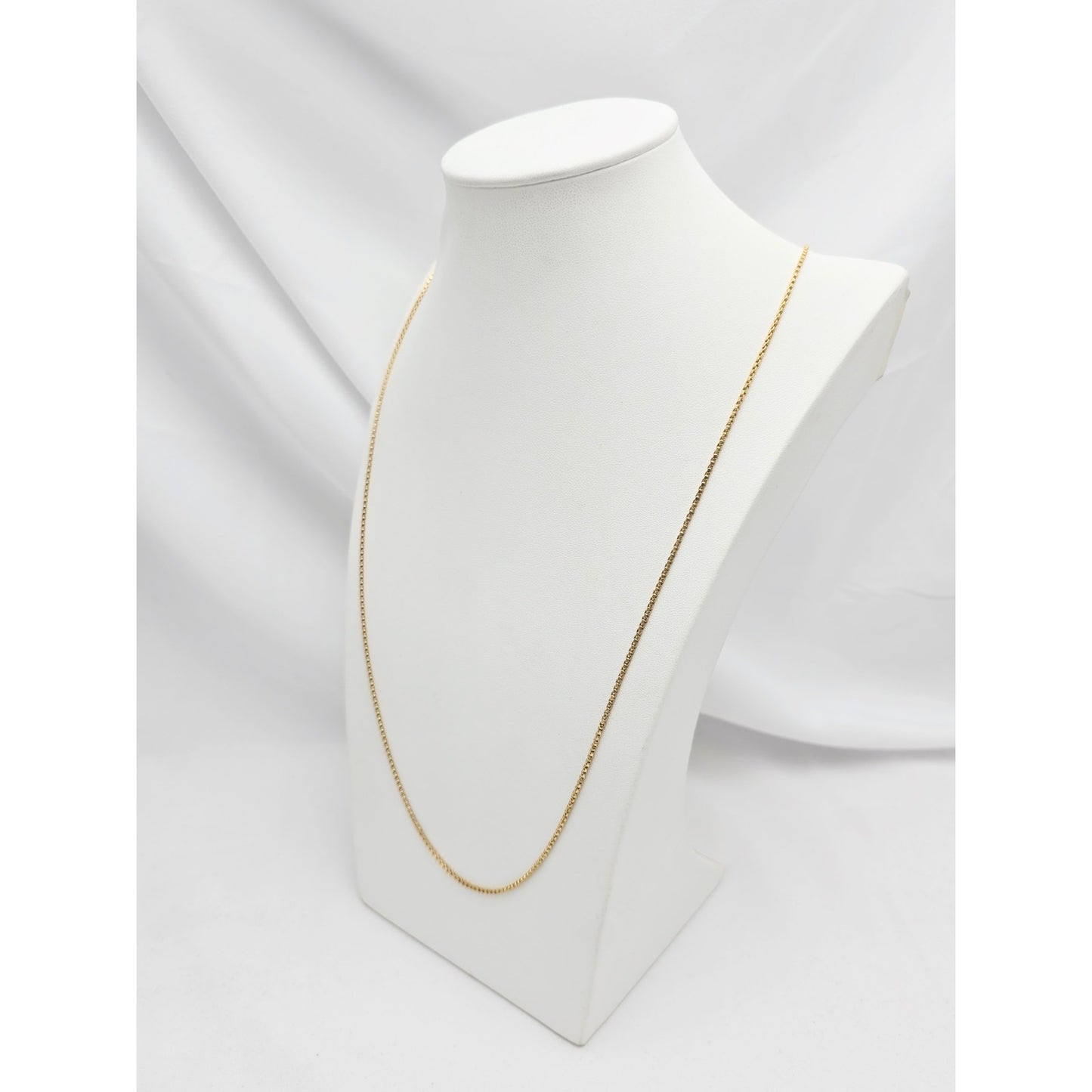 Vintage 14K Yellow Gold Box Link Chain Necklace