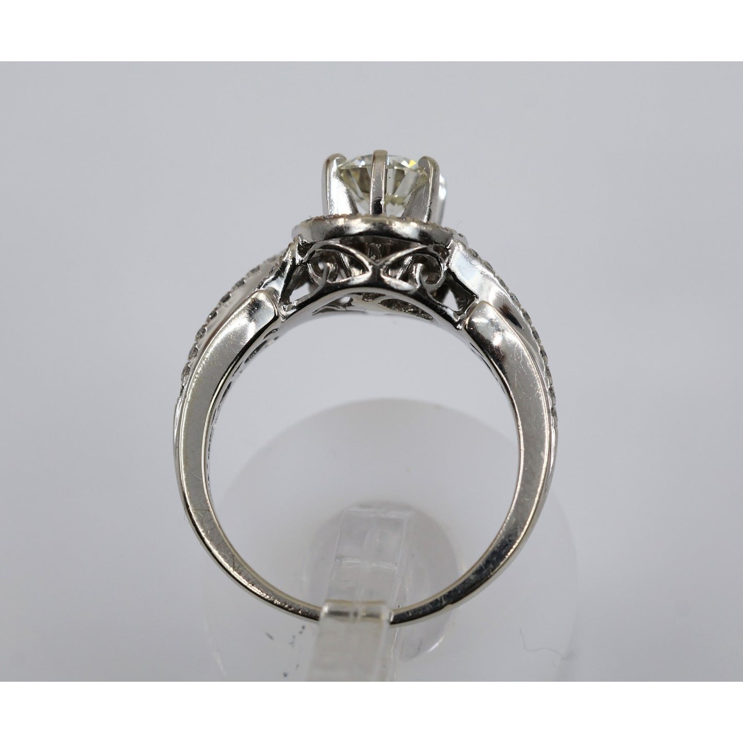14K White Gold 0.80ct Round Diamond Halo Split Shank Engagement Ring