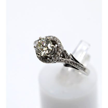 14K White Gold 0.80ct Round Diamond Halo Split Shank Engagement Ring