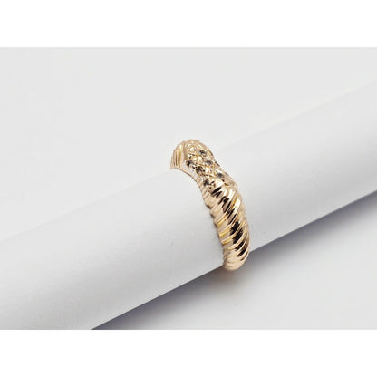 14K Yellow Gold Diamond Cut CZ Ring