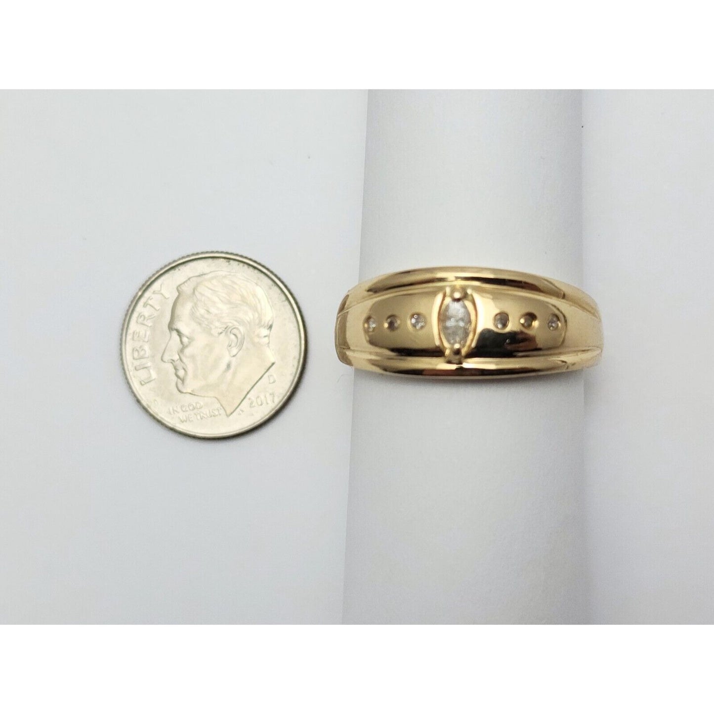 14K Yellow Gold Marquise & Round Diamond Ring