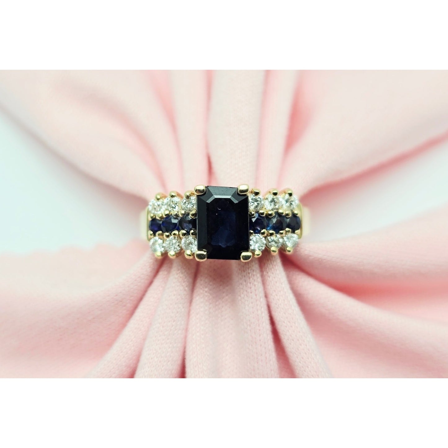 14K Yellow Gold Emerald Cut Sapphire & Round Diamond Ring