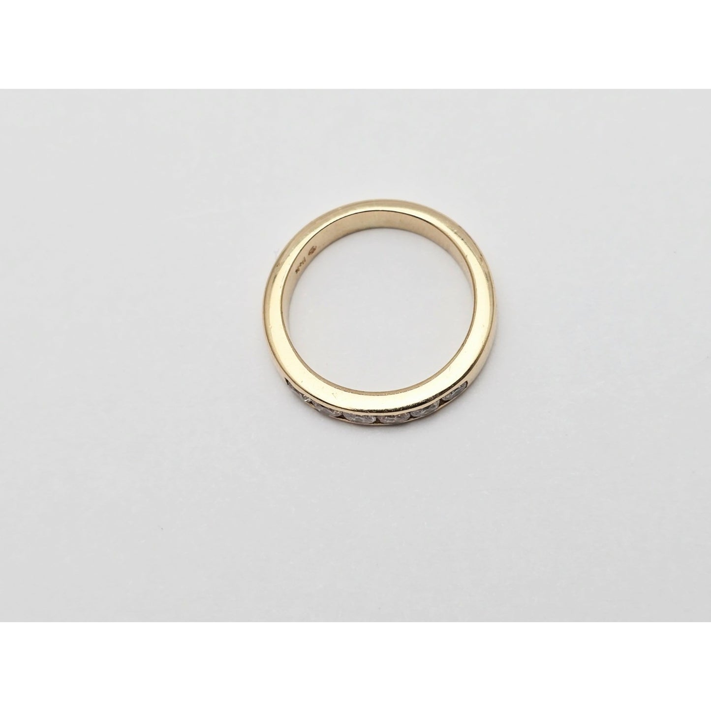 14K Yellow Gold Single Row 6 Diamond Wedding Ring Band