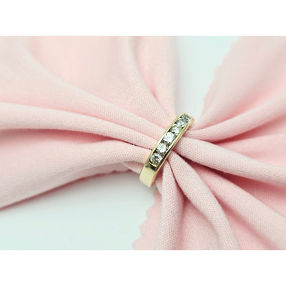 14K Yellow Gold Single Row 6 Diamond Wedding Ring Band
