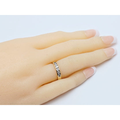 14K Yellow Gold Single Row 6 Diamond Wedding Ring Band