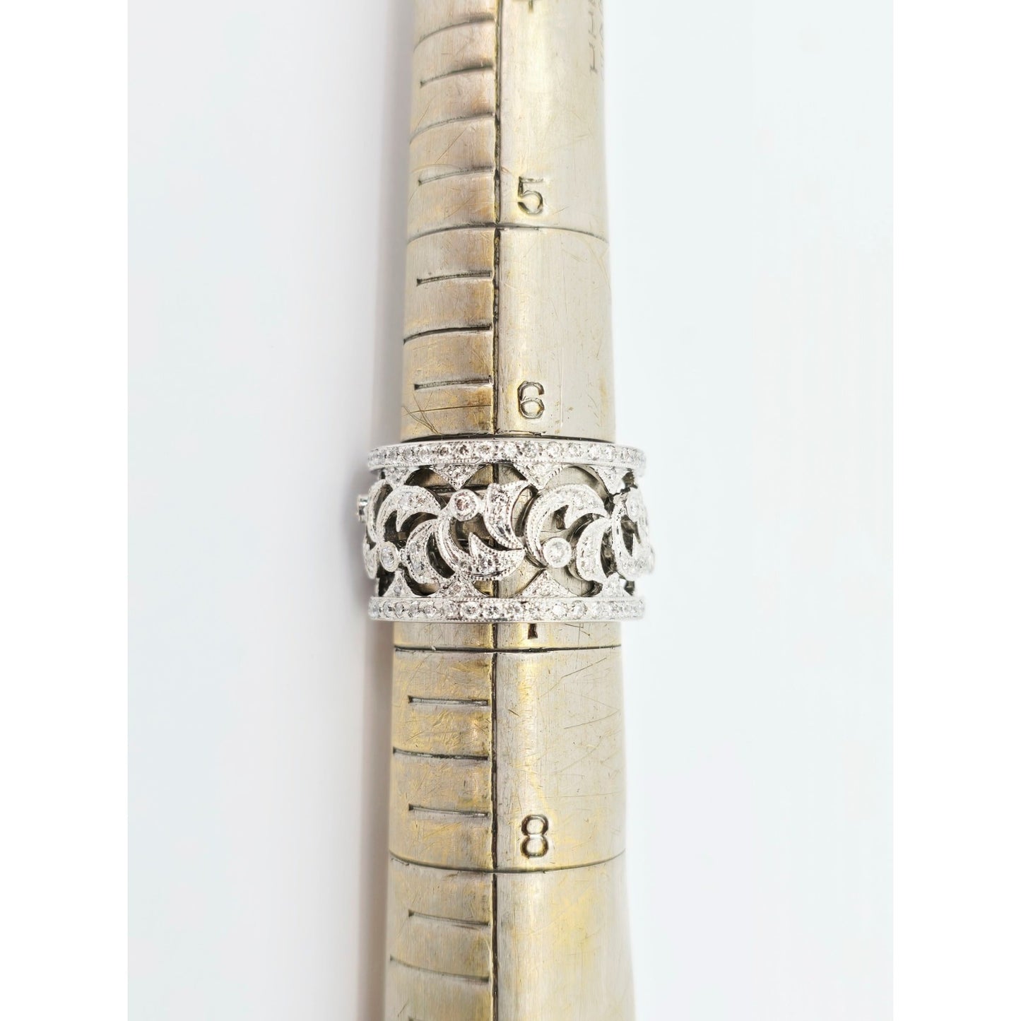 18K White Gold Floral Design Diamond Wide Band Ring