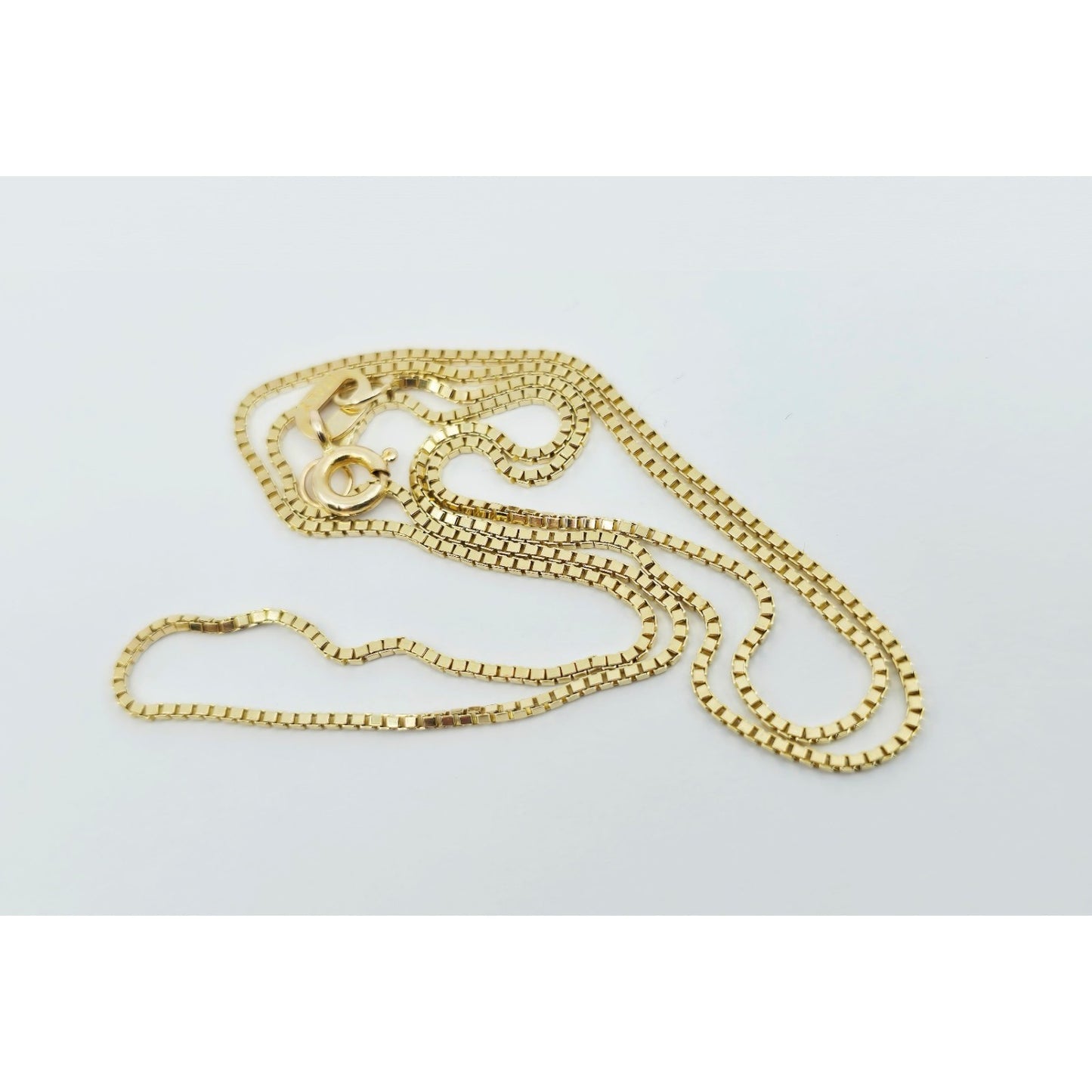 14K Yellow Gold Box Link Chain Necklace