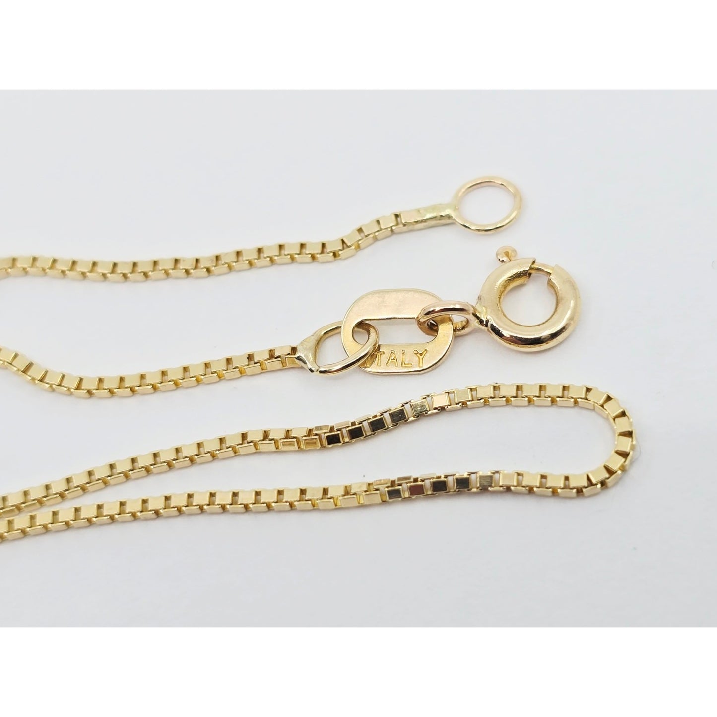 14K Yellow Gold Box Link Chain Necklace