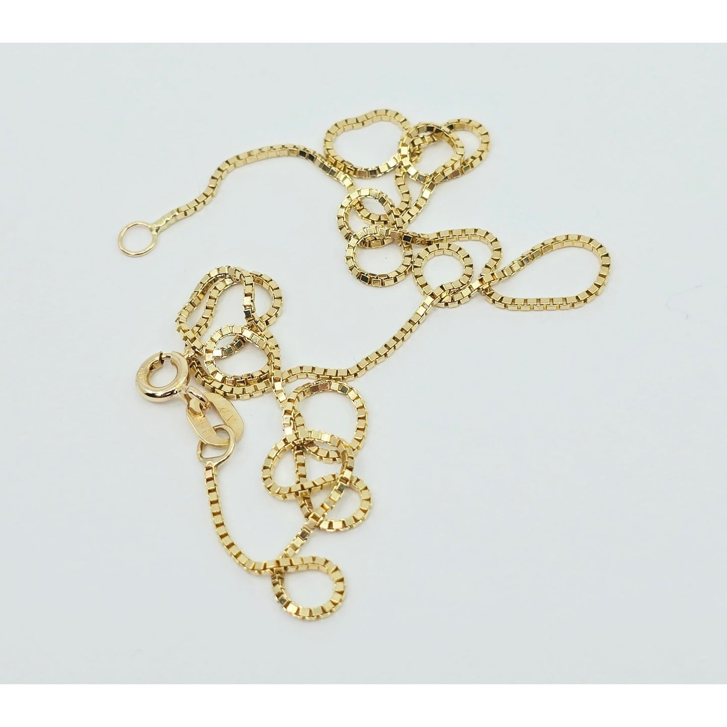 14K Yellow Gold Box Link Chain Necklace
