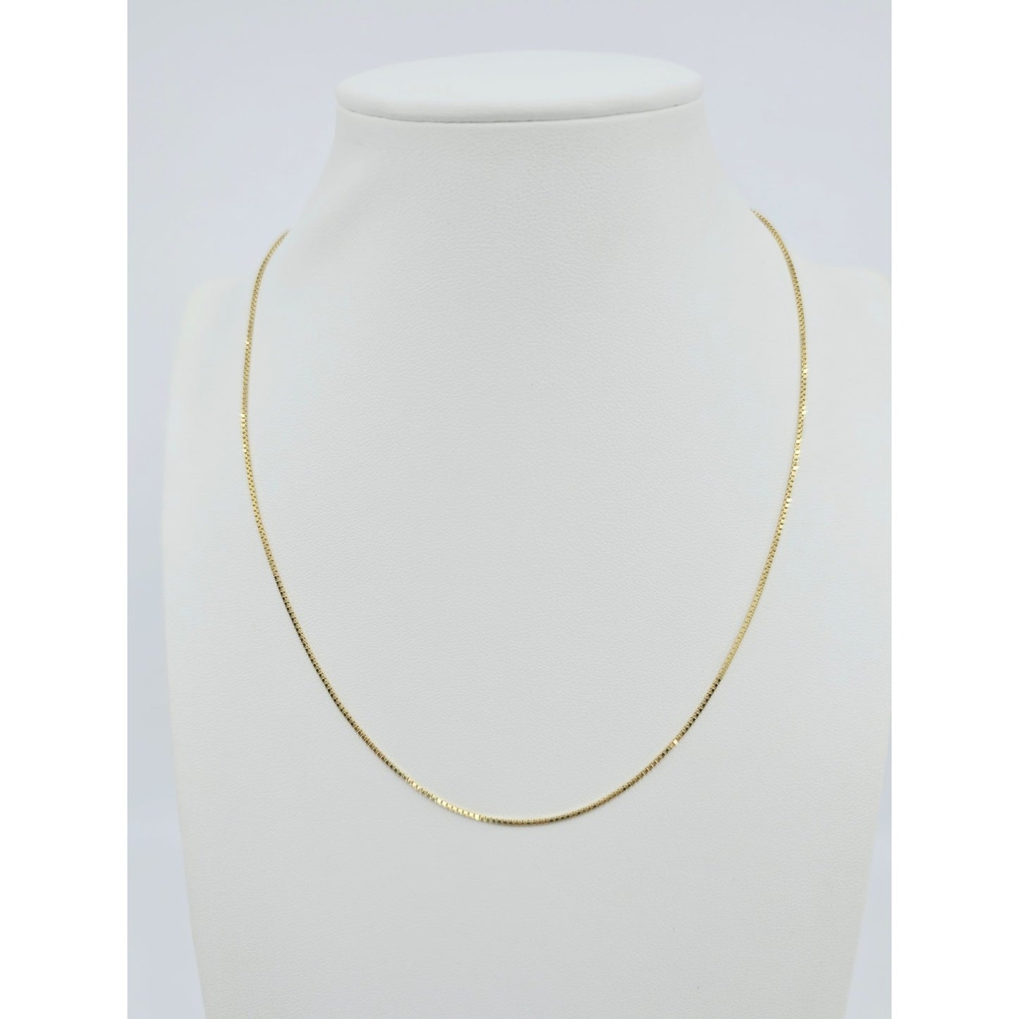 14K Yellow Gold Box Link Chain Necklace