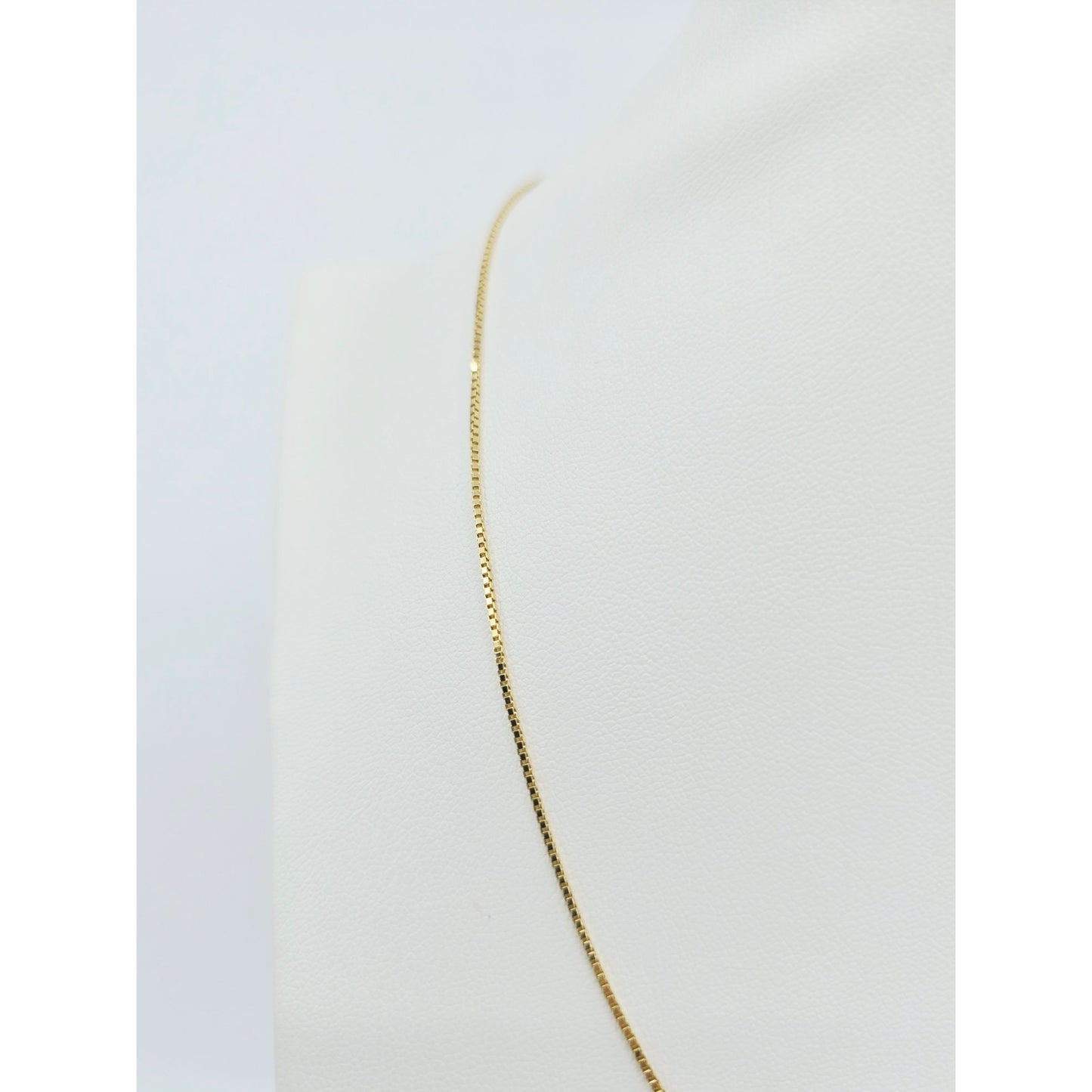 14K Yellow Gold Box Link Chain Necklace