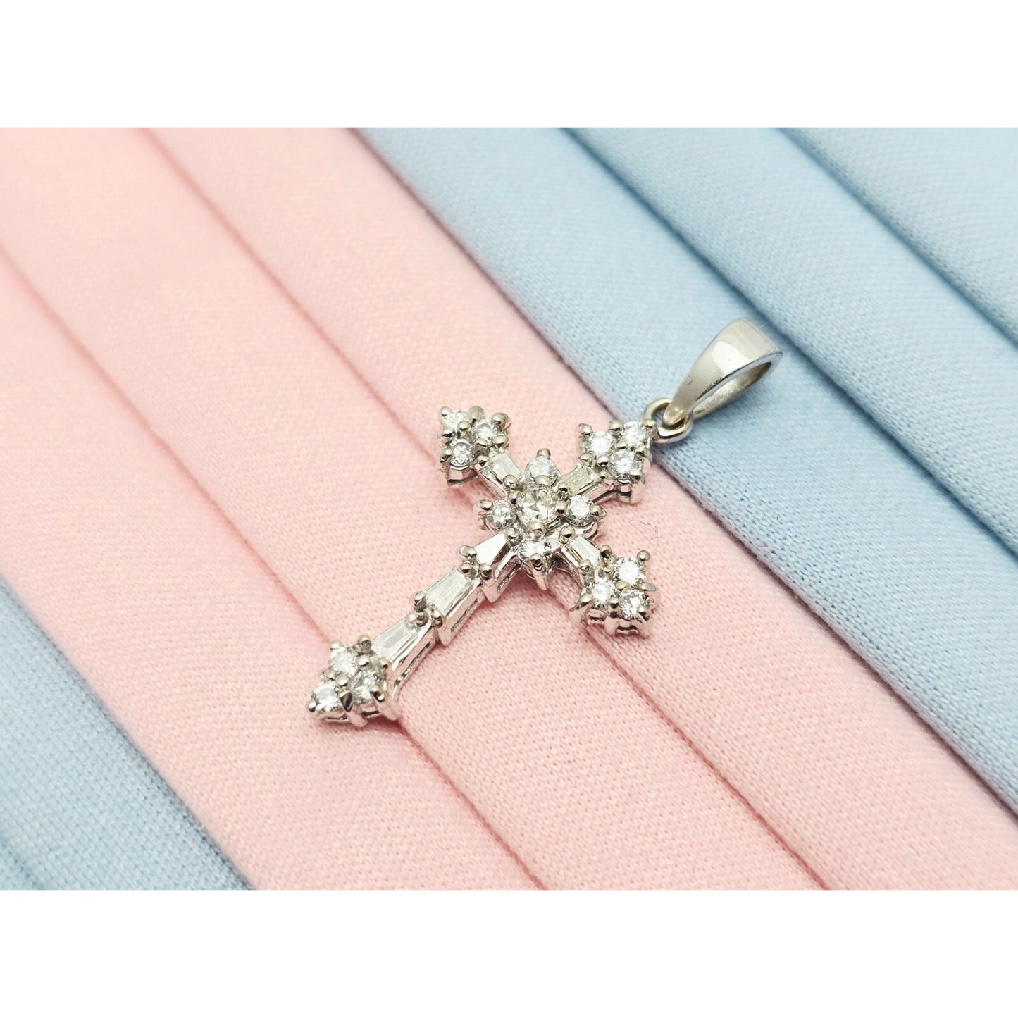 Small 14K White Gold White Diamond Cross Pendant Charm