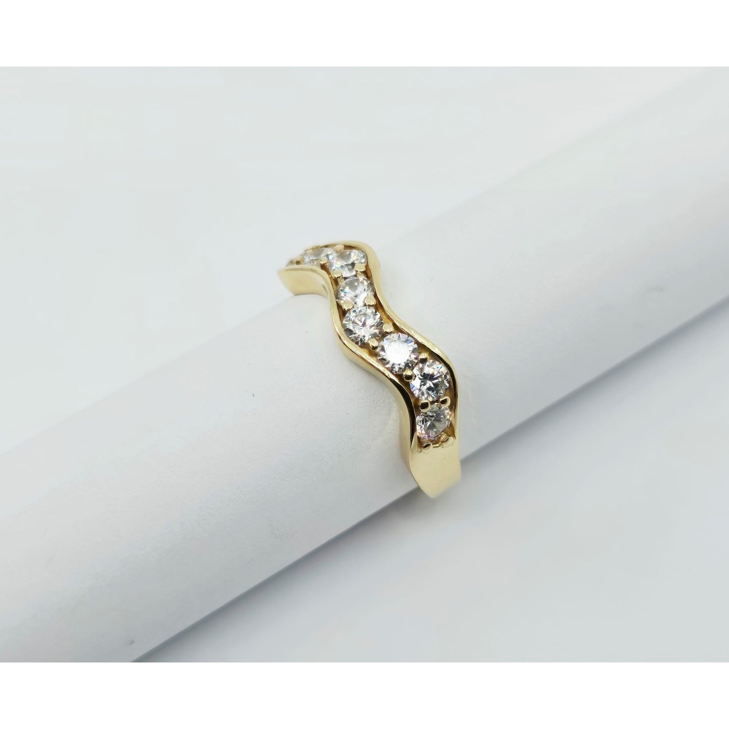 14K Yellow Gold Wavy CZ Band Ring