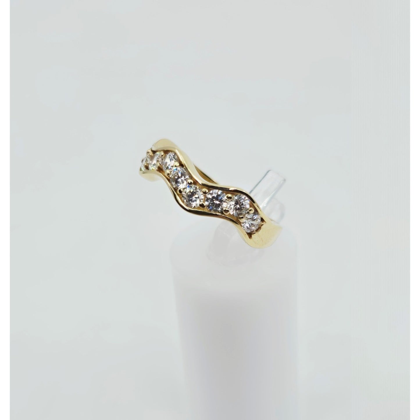 14K Yellow Gold Wavy CZ Band Ring