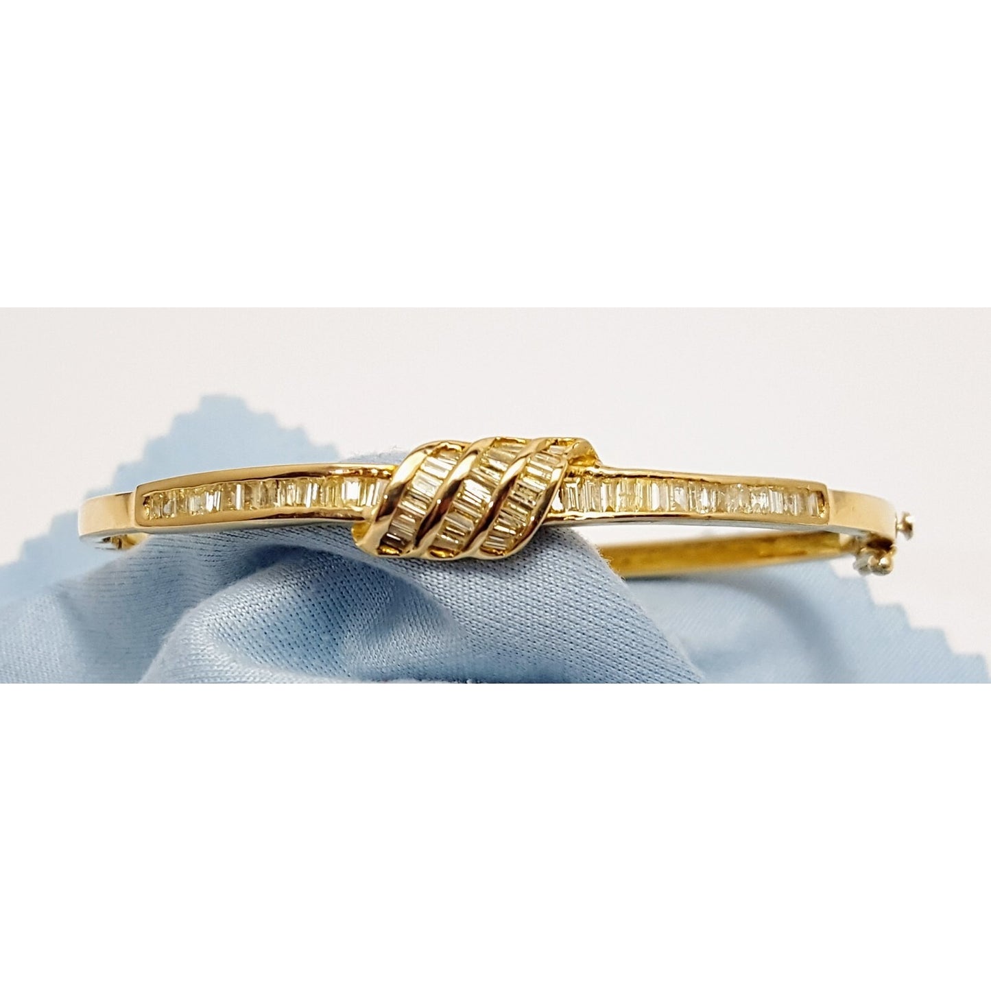 14K Yellow Gold Spiral Baguette Diamond Bangle Bracelet