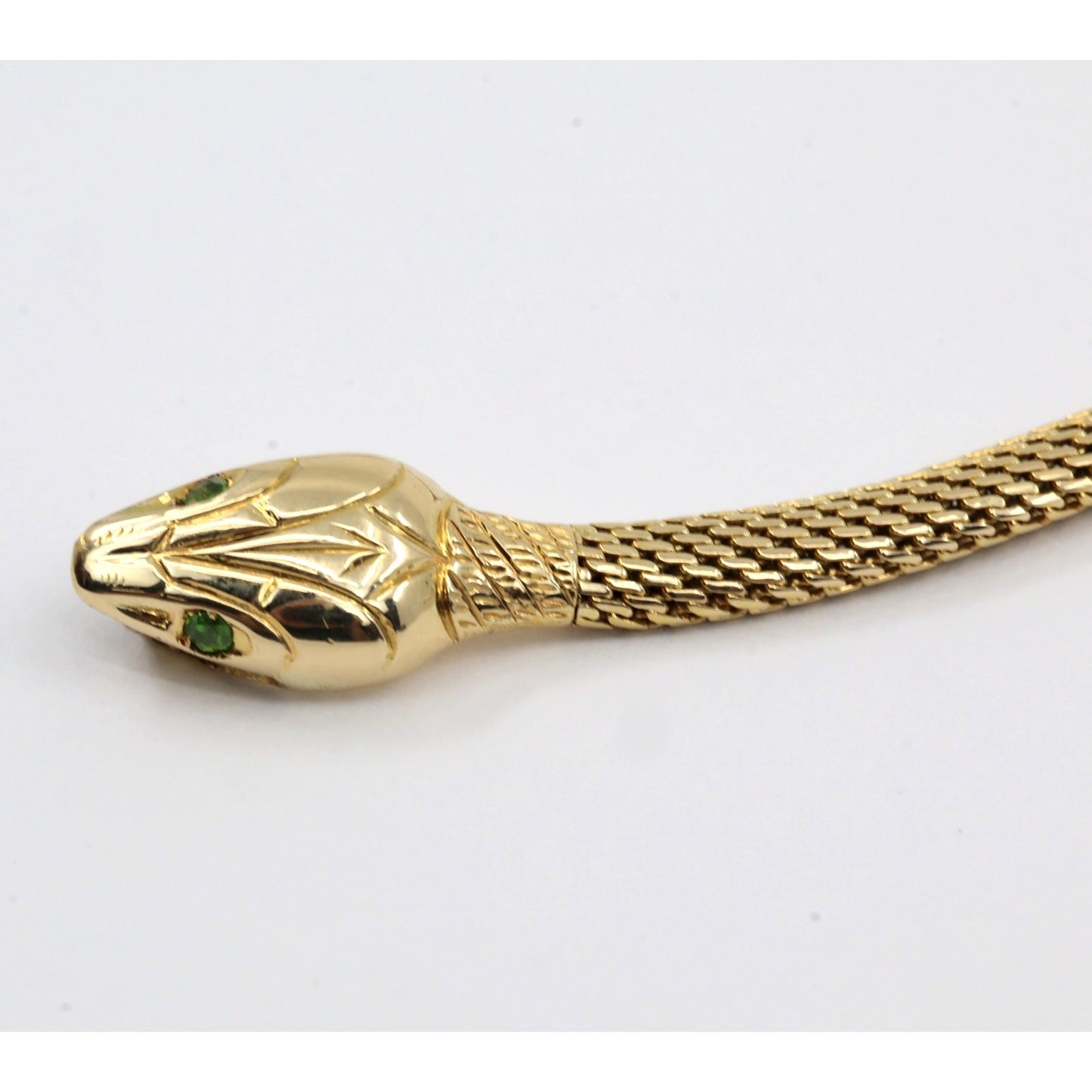 14K Yellow Gold Mesh Snake Peridot Eyes Chain Necklace