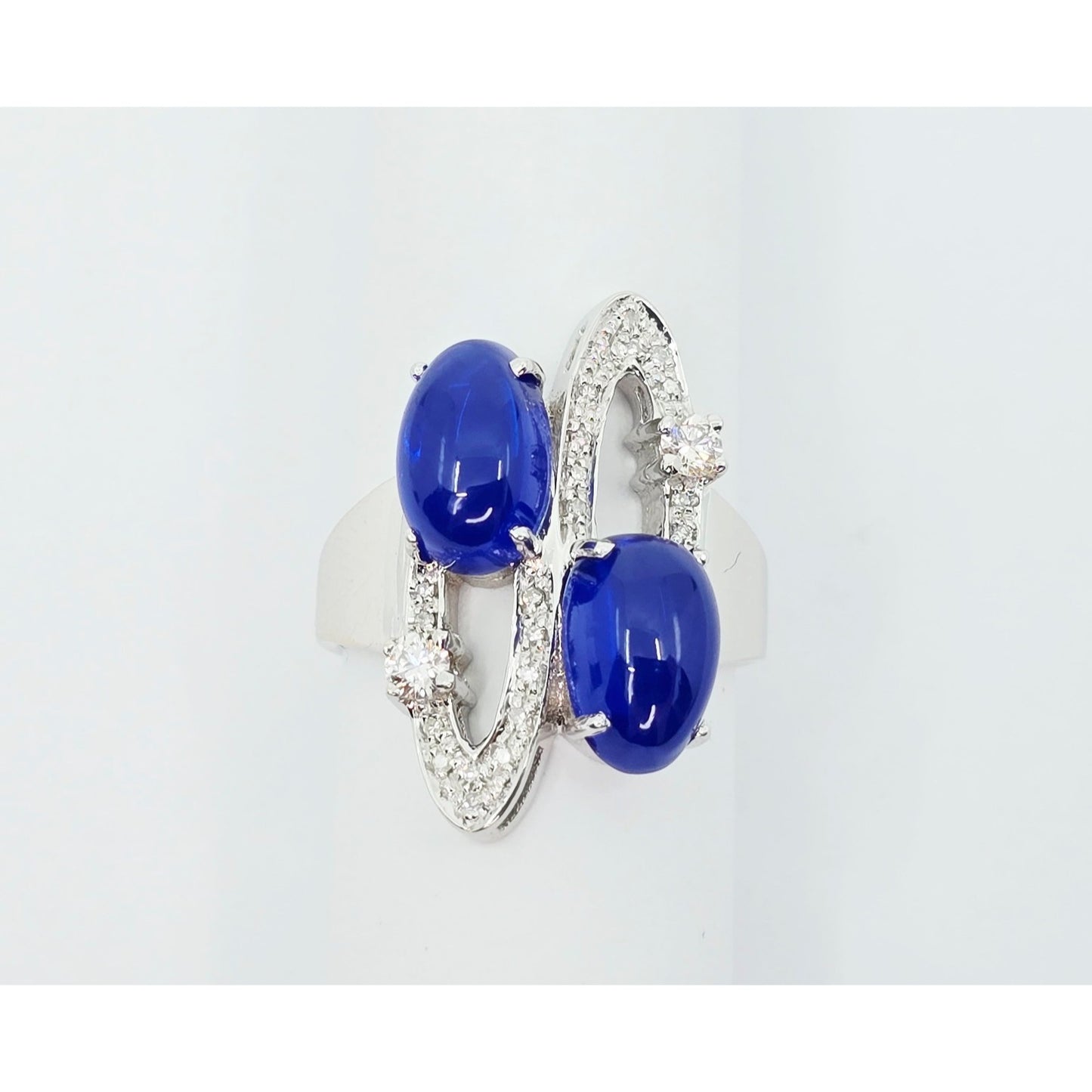 14K White Gold Diamond & Blue Crystal Wavy Ring