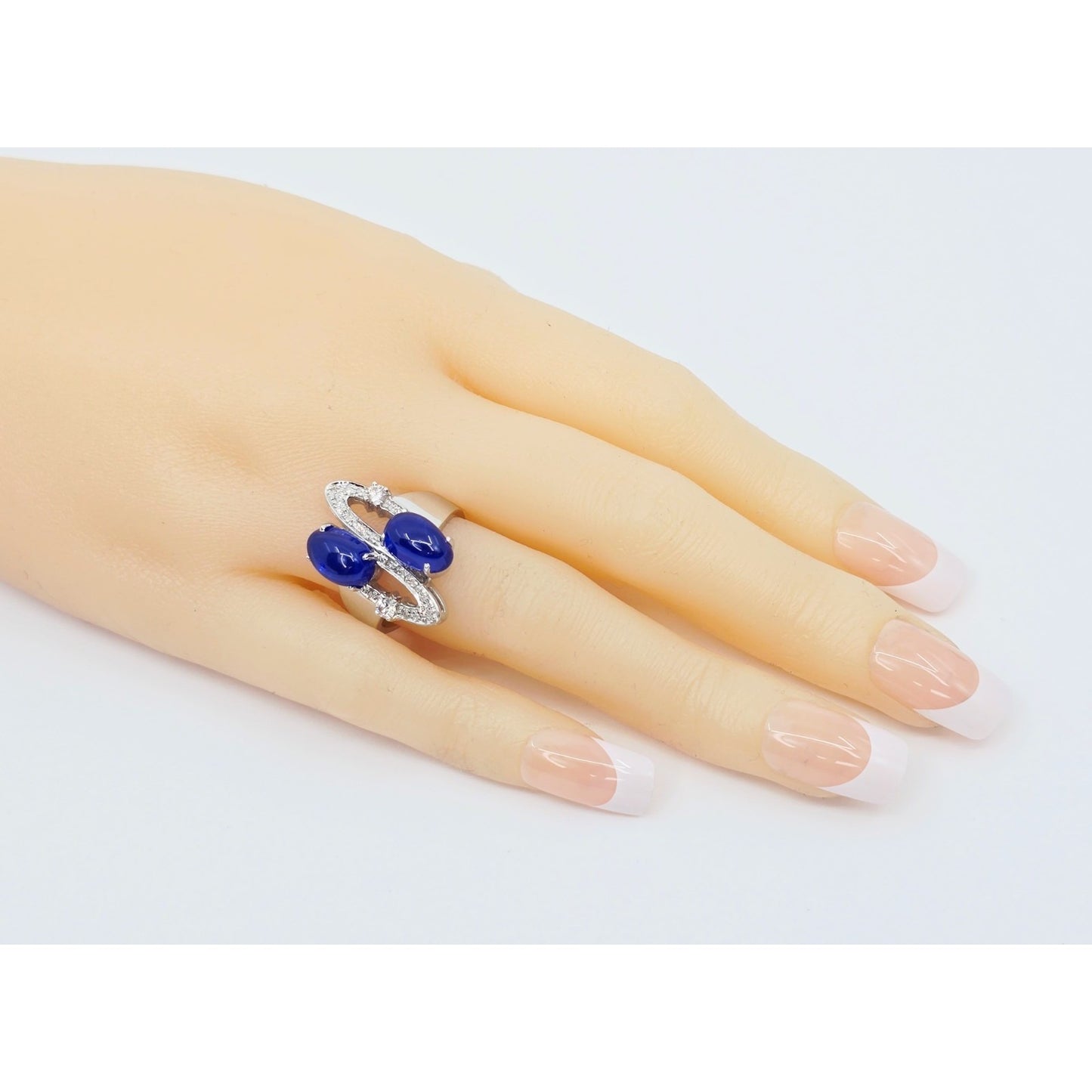 14K White Gold Diamond & Blue Crystal Wavy Ring