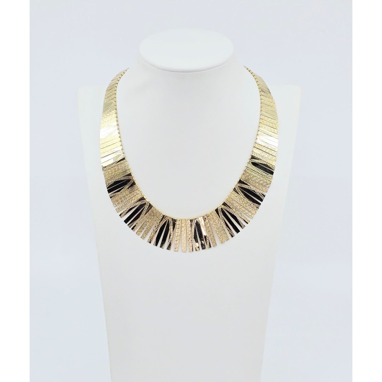 14K Yellow Gold Graduated Flat Collar Statement Link Chain Necklace