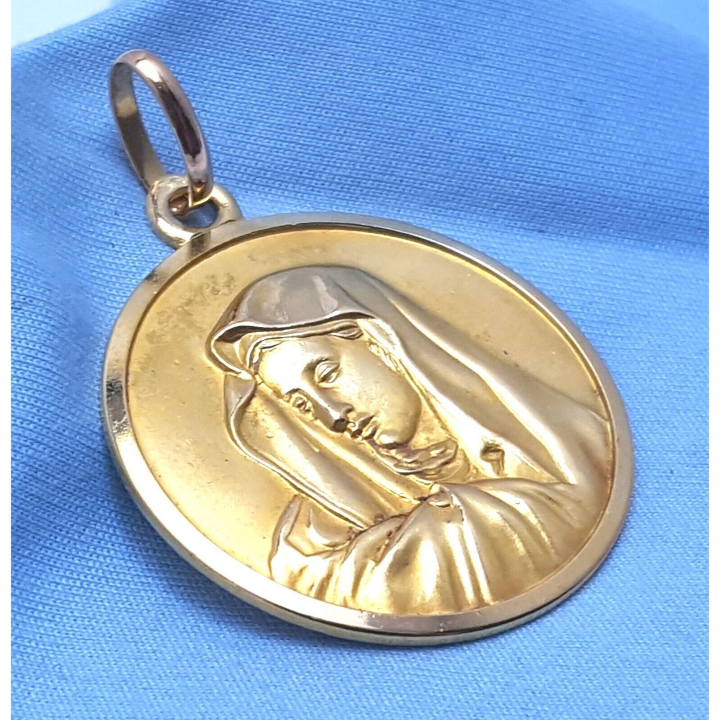 18K Solid Yellow Gold Religious Saint Mary Round Charm Pendant