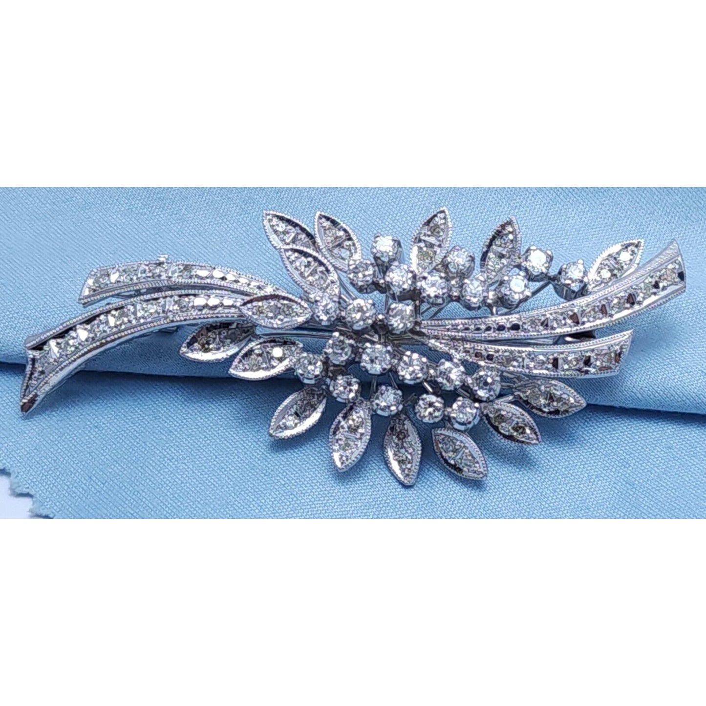 Vintage 10K White Gold Flowers Leaf Old Cut Diamond Brooch Pin