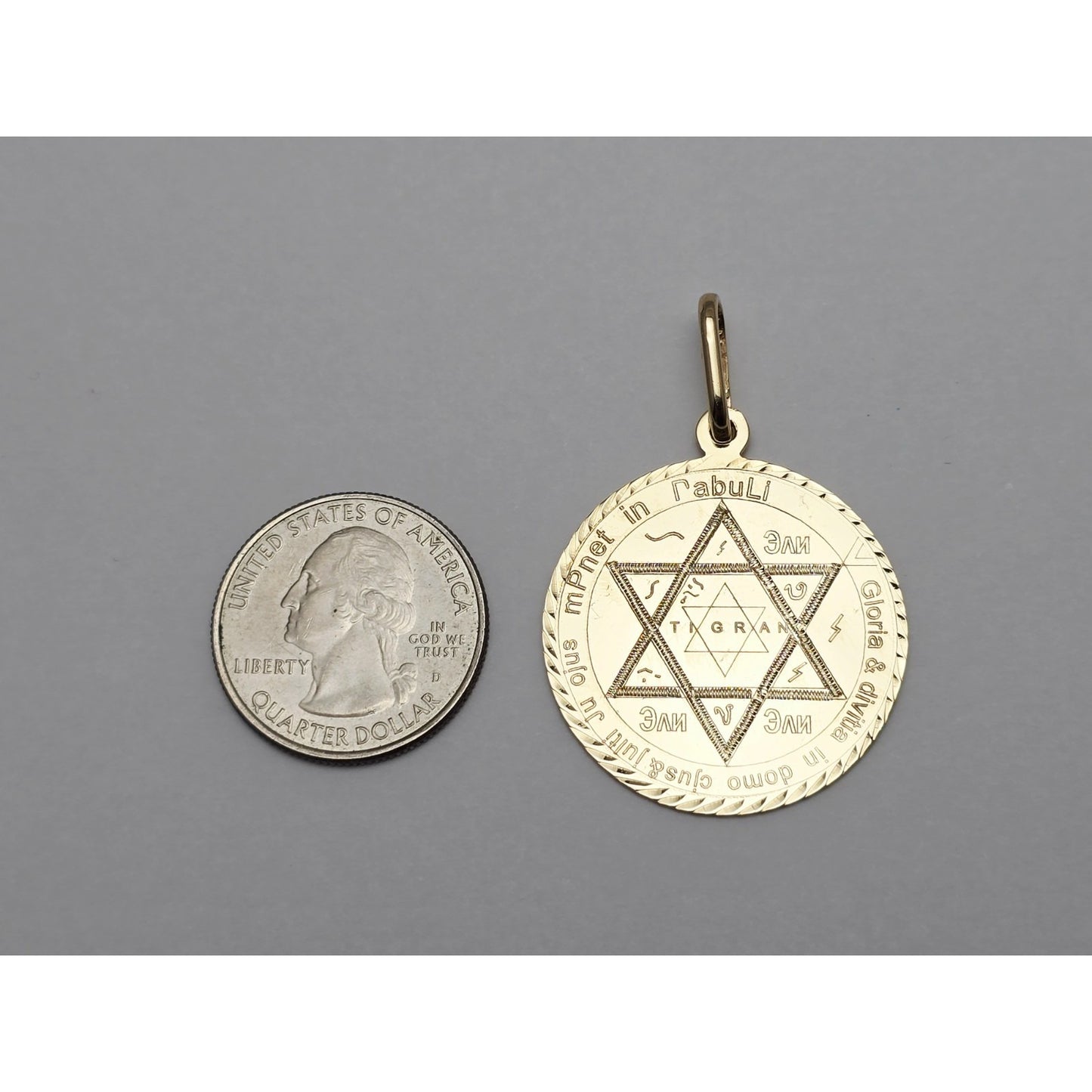 14K Yellow Gold Round Star of David Latin Aphorism Charm Pendant