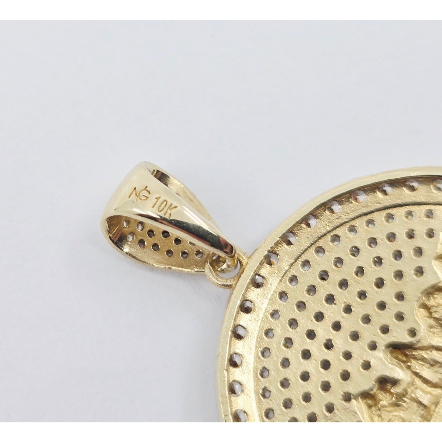 10K Yellow Gold The Last Supper Round CZ Charm Pendant