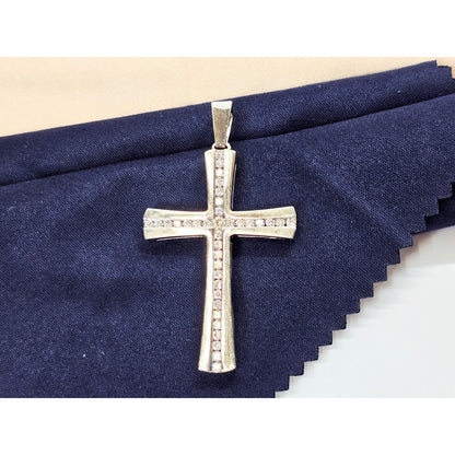 14K White Gold Diamond Cross Pendant Charm