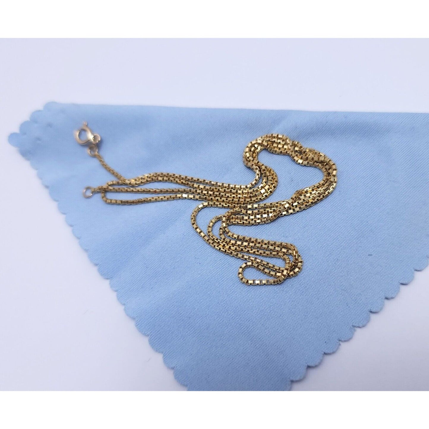 14K Yellow Gold Box Link Chain Necklace