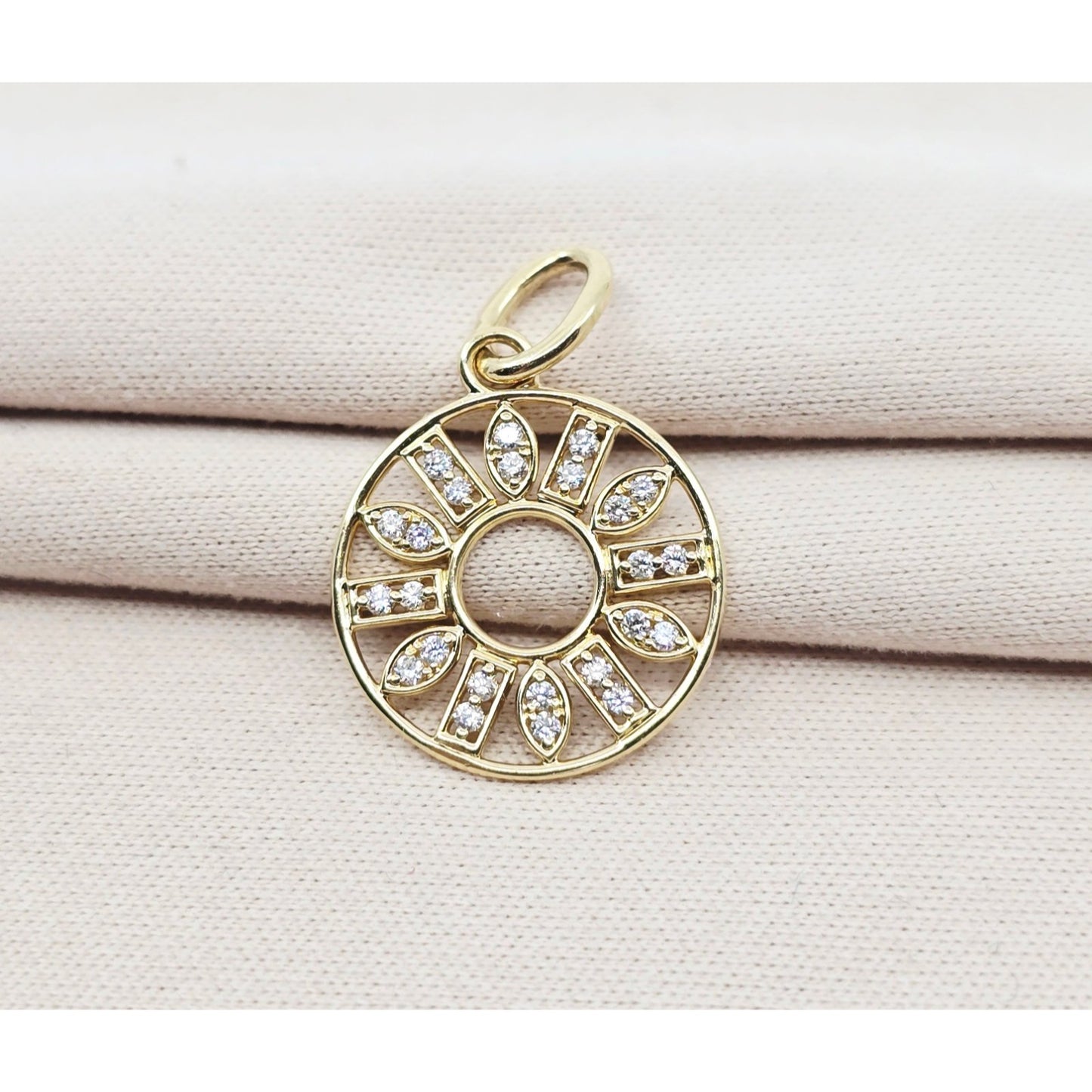 14K Yellow Gold Bony Levy Round Diamond Charm Pendant