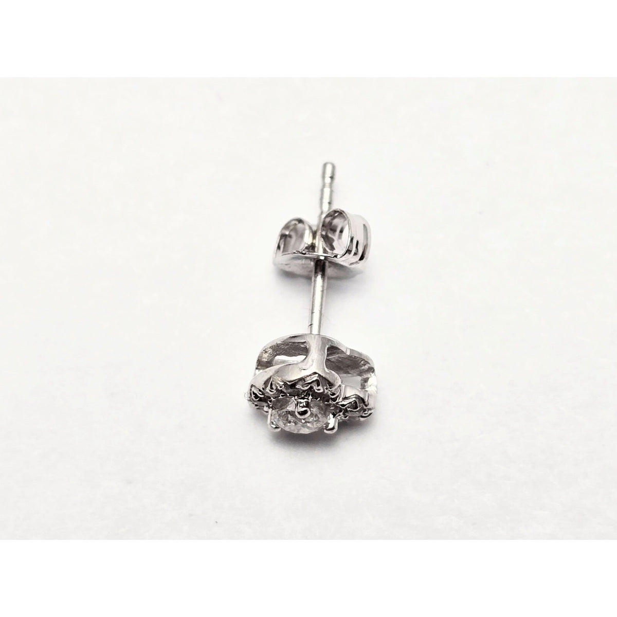 Single 10K White Gold Heart Shaped Round Cut Diamond Stud Earring